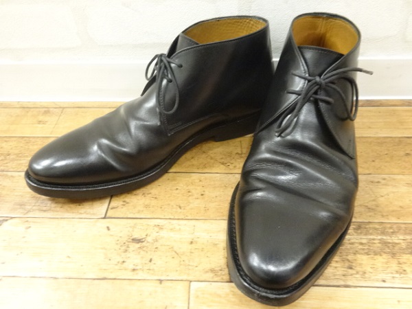 ジャランスリワヤの98322レザーチャッカブーツを買取致しました。銀座